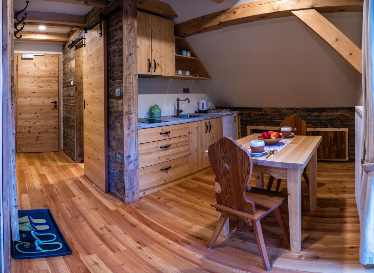 Tourist Farm Senkova Domacija Villa Zgornje Jezersko Luaran gambar