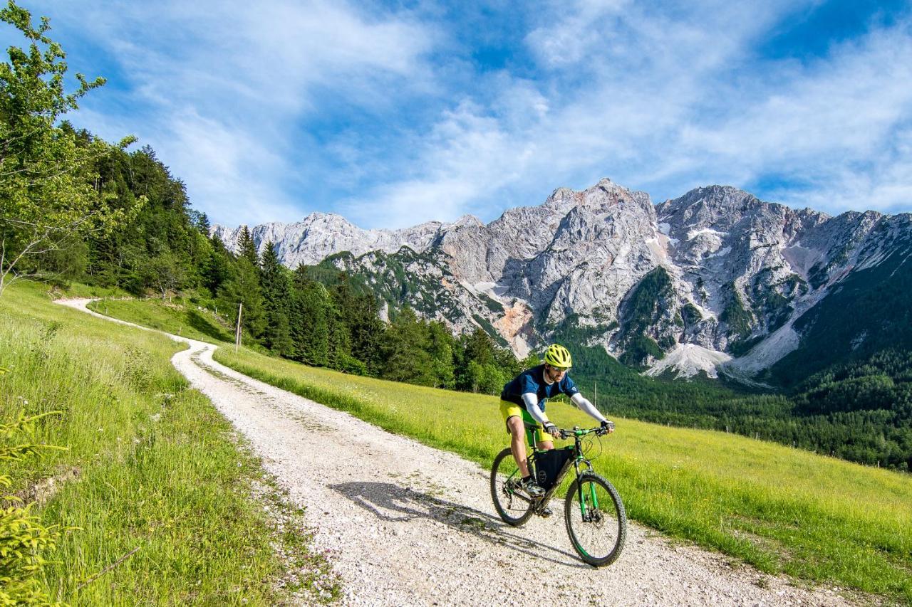 Tourist Farm Senkova Domacija Villa Zgornje Jezersko Luaran gambar